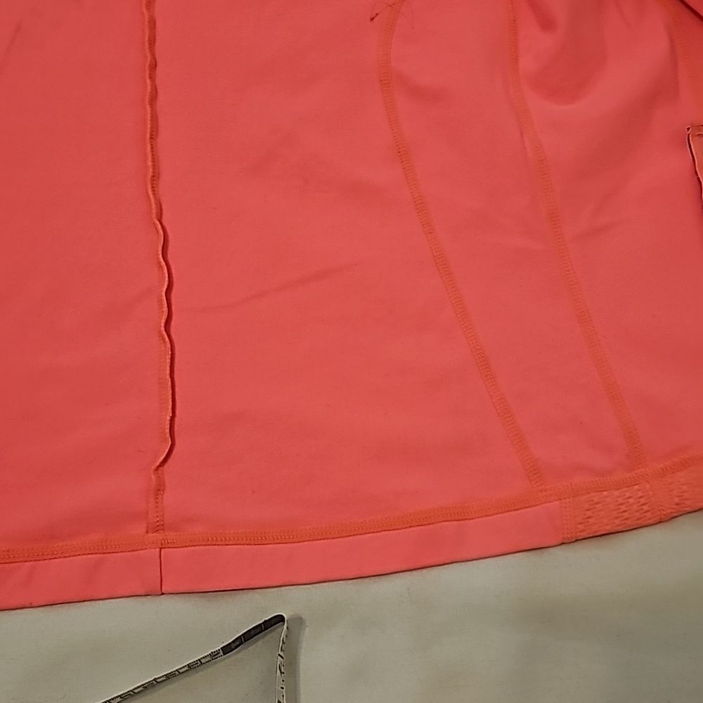 Lorna Jane jacket medium - Picture 11 of 11